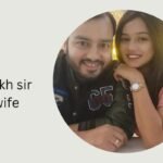 alakh sir wife